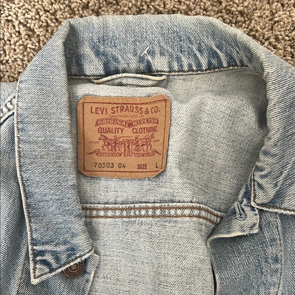 Levi's Light Blue Jean Jacket - Picture 2 of 4